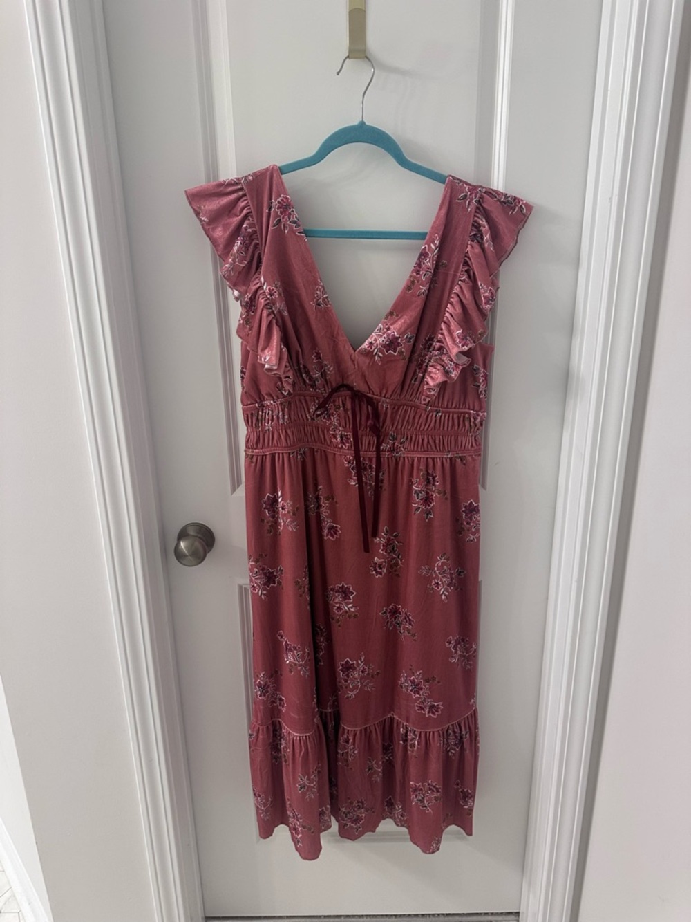 Francesca's Collections Dusty Rose Floral Ruffle Midi Dress